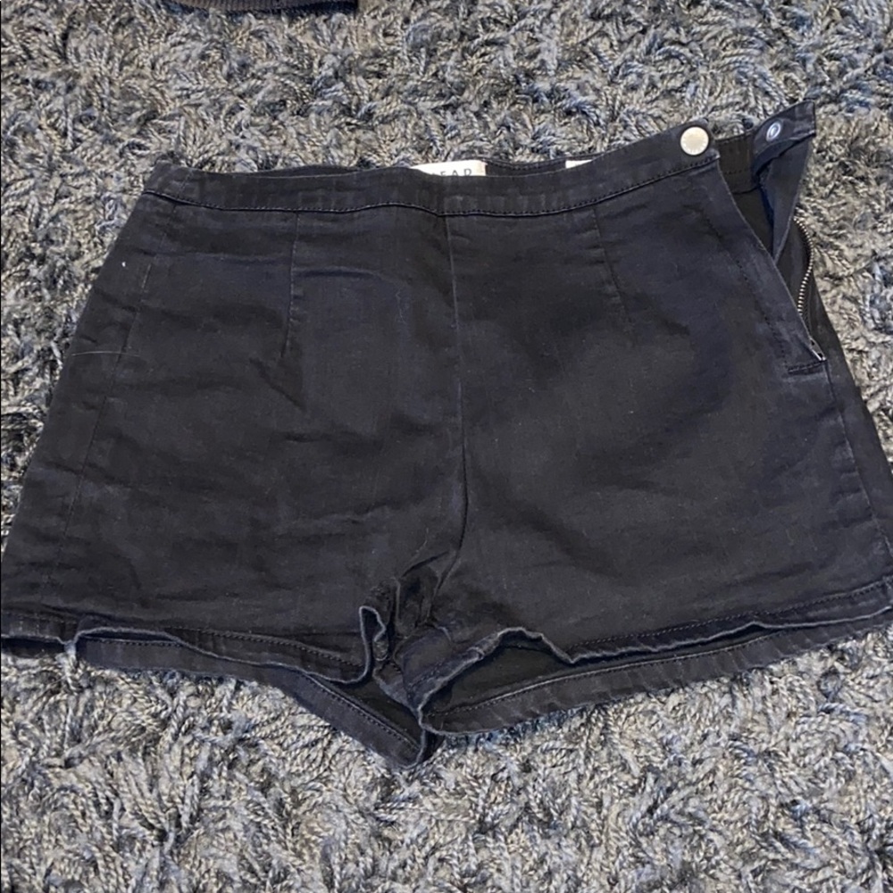 Bullhead Demin Co. Black “Hot Short”